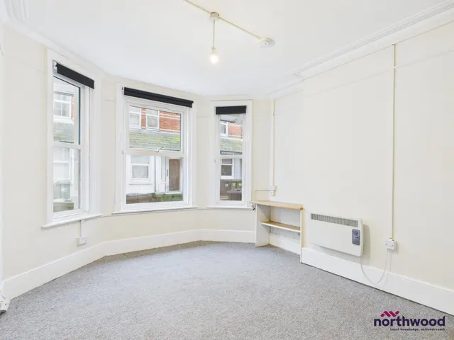 Hyde Road, Little Chelsea, BN21, photo 2