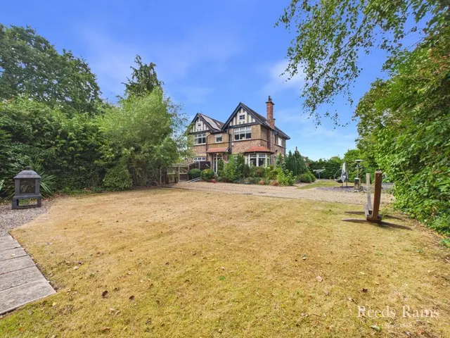 Marshall Grove, Stockton-on-Tees, Durham, TS18, photo 1