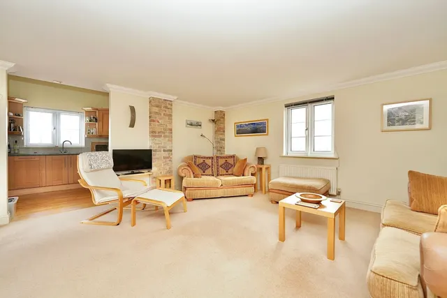 Buckden, St Neots, PE19, photo 3