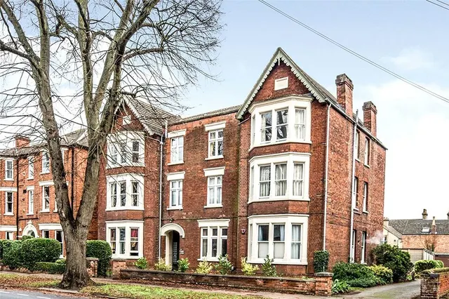 Bushmead Avenue, Bedford, MK40, photo 1