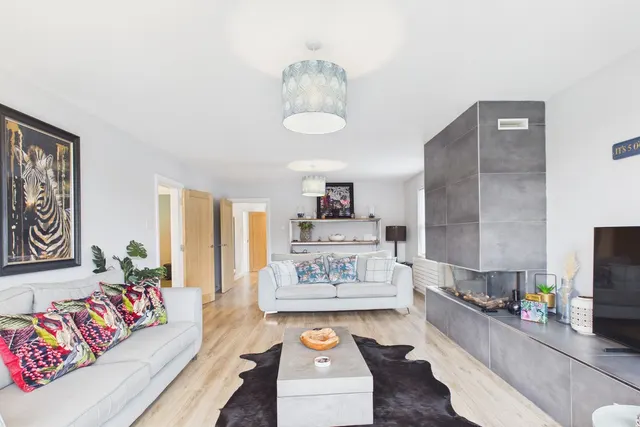 Rayrigg Rise, Bowness-On-Windermere, LA23, photo 3