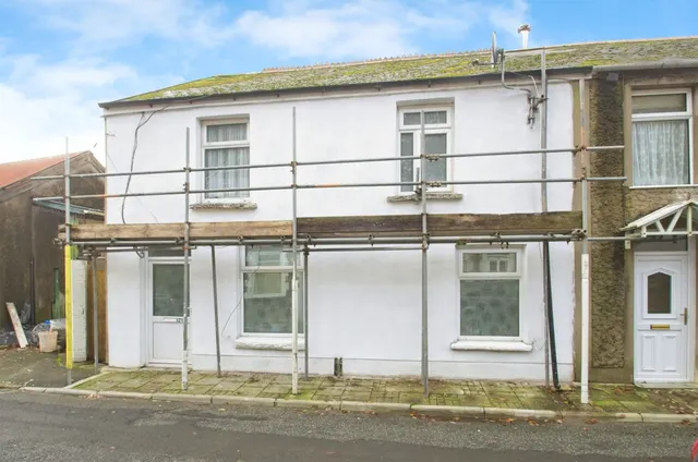 Albert Street, Ferndale, CF43, photo 2