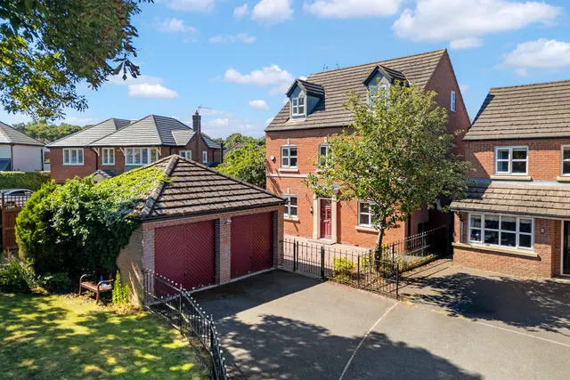 Campbell Close, Runcorn, Runcorn, WA7 4RG, photo 1