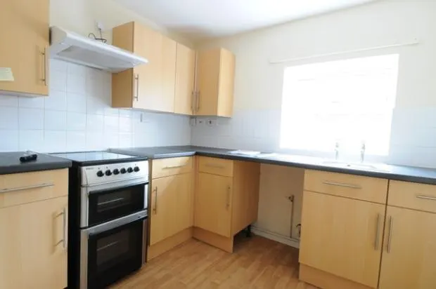 Bingham Road, Radcliffe-on-Trent, NG12, photo 2