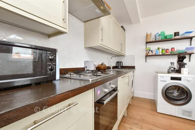 Belmont Road, Wallington, SM6, photo 3