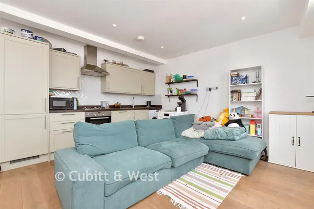 Belmont Road, Wallington, SM6, photo 2