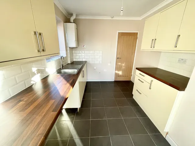 Vine Close, Ramsgate, CT11, photo 2