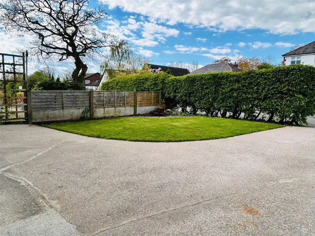 Photo 3 — Hennel Lane, Lostock Hall, Preston, Lancashire, PR5
