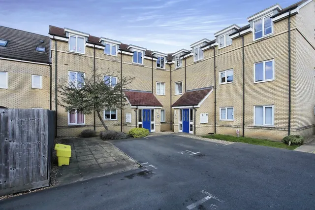 Mid Water Crescent, Peterborough, PE7, photo 1