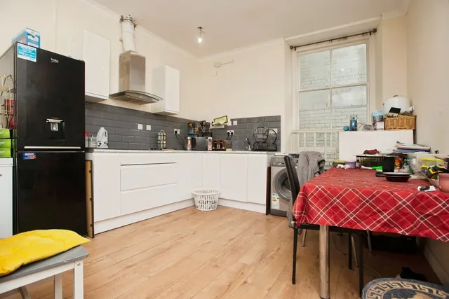 Bank Street, Newquay, TR7, photo 2