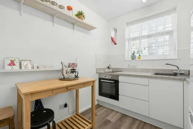 Worsopp Drive, George Beare Lodge, SW4, photo 1