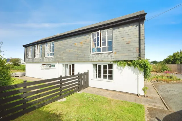 Abersoch, LL53, photo 2