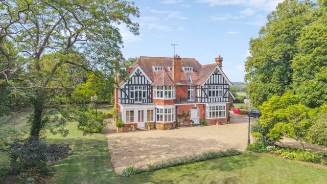 Stewkley Road, Soulbury, photo 1