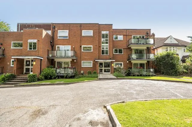 Dollis Avenue, London, N3, photo 1