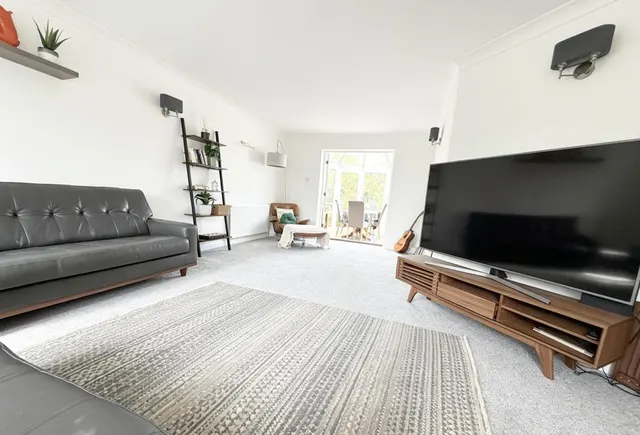 Sussex Gardens, Eastbourne, BN20, photo 2