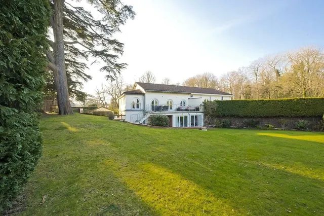 Ottershaw Park, Ottershaw, KT16, photo 1