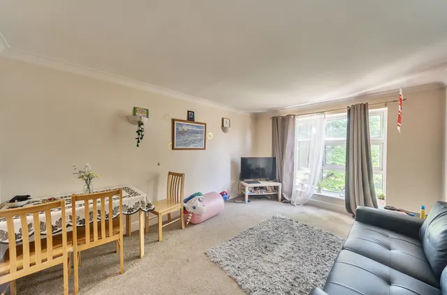 Ordnance Road, Southampton, SO15, photo 2