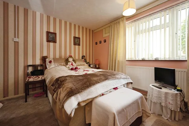 Photo 3 — Hereford Road, Bedford, Bedfordshire, MK42