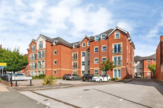 Loughborough Road, West Bridgford, Nottingham, photo 1