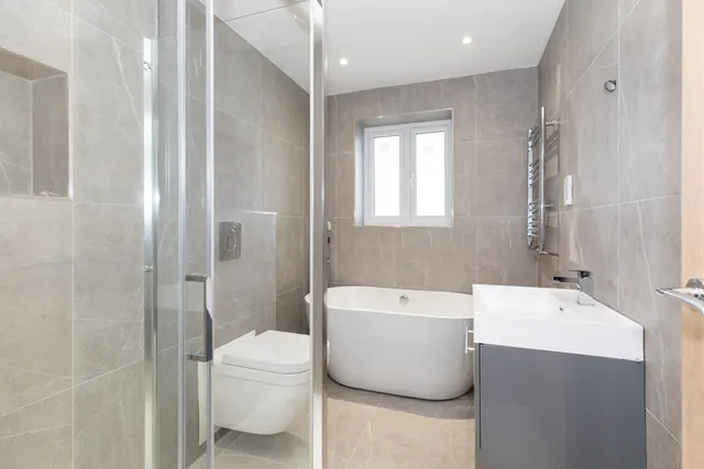 Manse Green Close, Ashton in Makerfield, WN4, photo 3