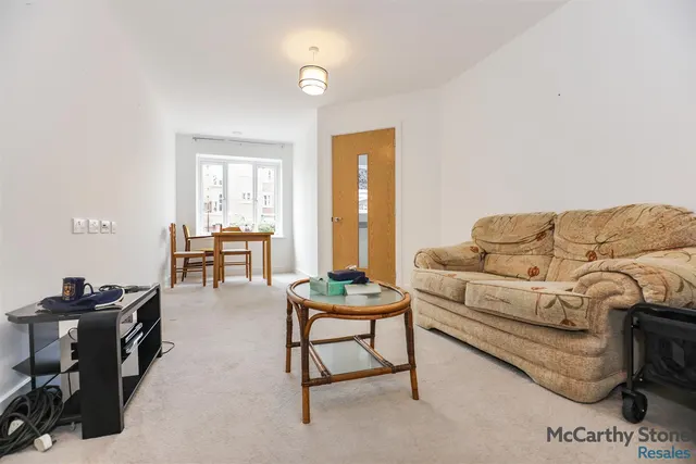 Bilton Road, Rugby, CV22, photo 2
