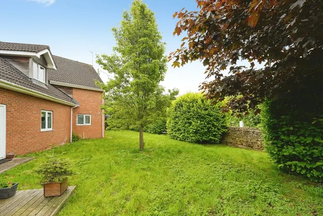 The Quarry, Dursley, GL11, photo 2