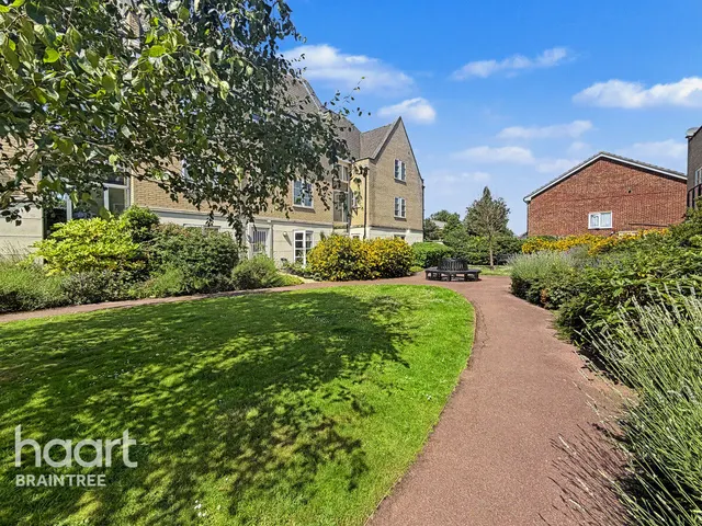 Cressing Road, Braintree, CM7, photo 1