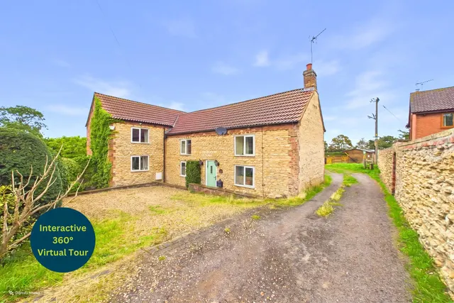 Ferry Lane, Winteringham, DN15, photo 2