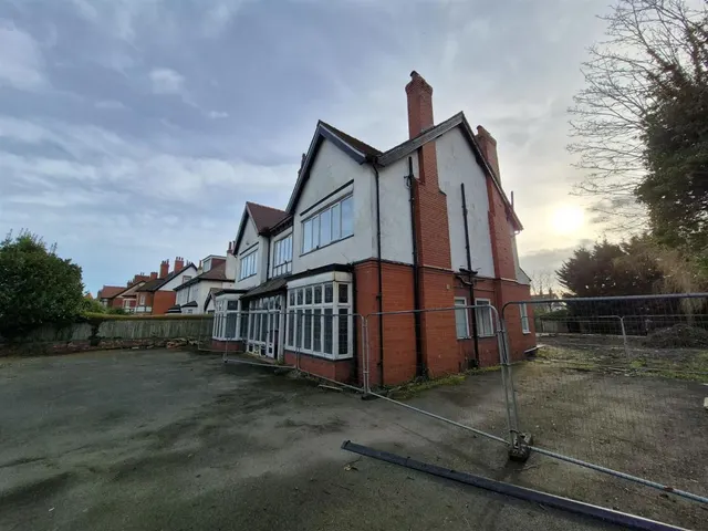 Birkenhead Road, Meols, CH47, photo 3