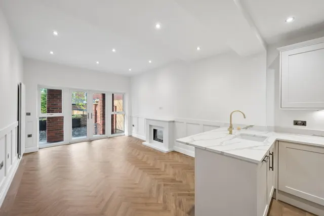 Lapwing Lane, Didsbury, M20, photo 3