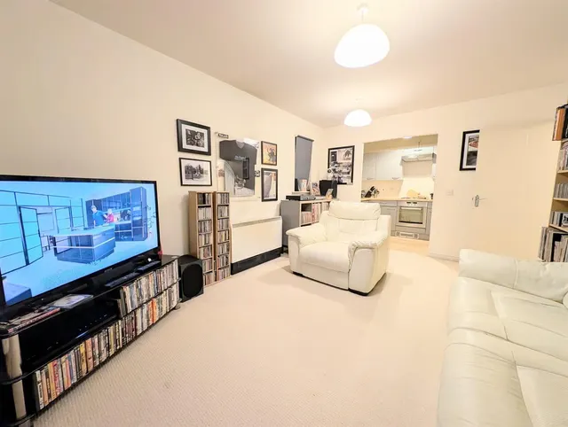 Holyhead Mews, Cippenham, photo 3