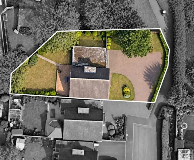 Canterbury Drive, Burntwood, WS7, photo 2