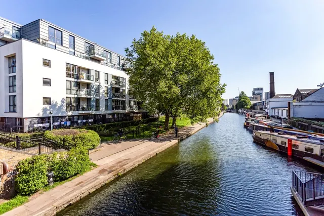 Photo 2 — Canalside Square, London, N1