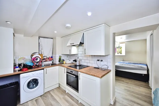 London Road, Maidstone, ME16, photo 1