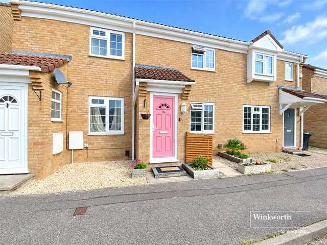 Halifax Way, Christchurch, BH23, photo 1