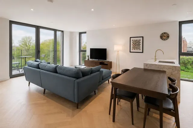 Heritage Lane, West Hampstead, photo 1