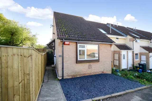 Howards Way, Newton Abbot, Devon, TQ12