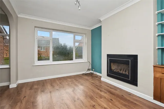 Burley Close, South Milford, LS25, photo 2