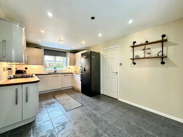 Bronte Drive, Ledbury, photo 2