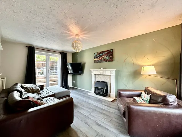 Bronte Drive, Ledbury, photo 3