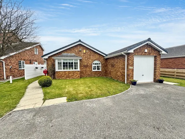 Gors Road, Towyn, Conwy, LL22 9NR, photo 1