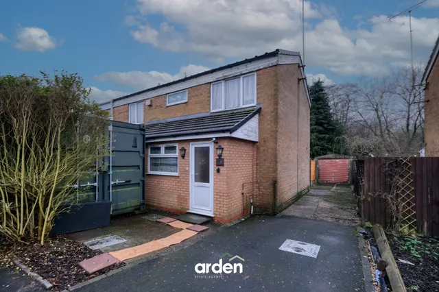 Reaside Crescent, Birmingham, B14, photo 1