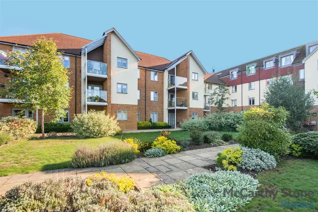London Road, St. Albans, AL1, photo 3