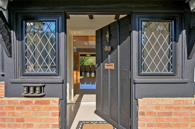 St. Leonards Hill, Windsor, SL4, photo 2