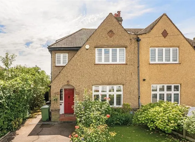 Senlac Road, Lee, SE12, photo 1