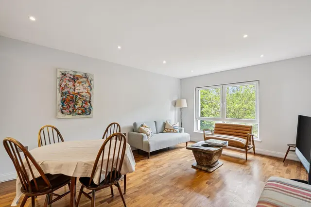 Holman Road, London, SW11, photo 2