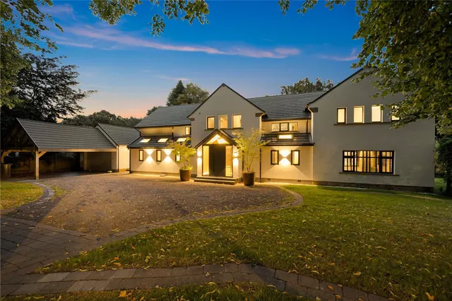 Clara Drive, Calverley, LS28, photo 1