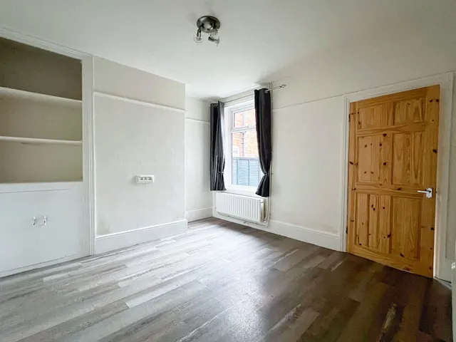 Photo 3 — Mill Road, Kettering, NN16