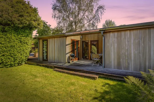 Palstone Lane, South Brent, photo 1