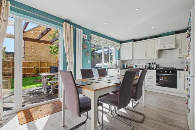 Teal Avenue, Soham, CB7, photo 2